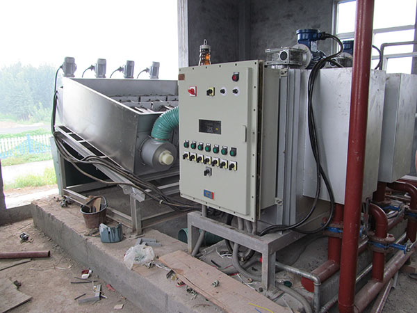 疊螺式污泥脫水機
